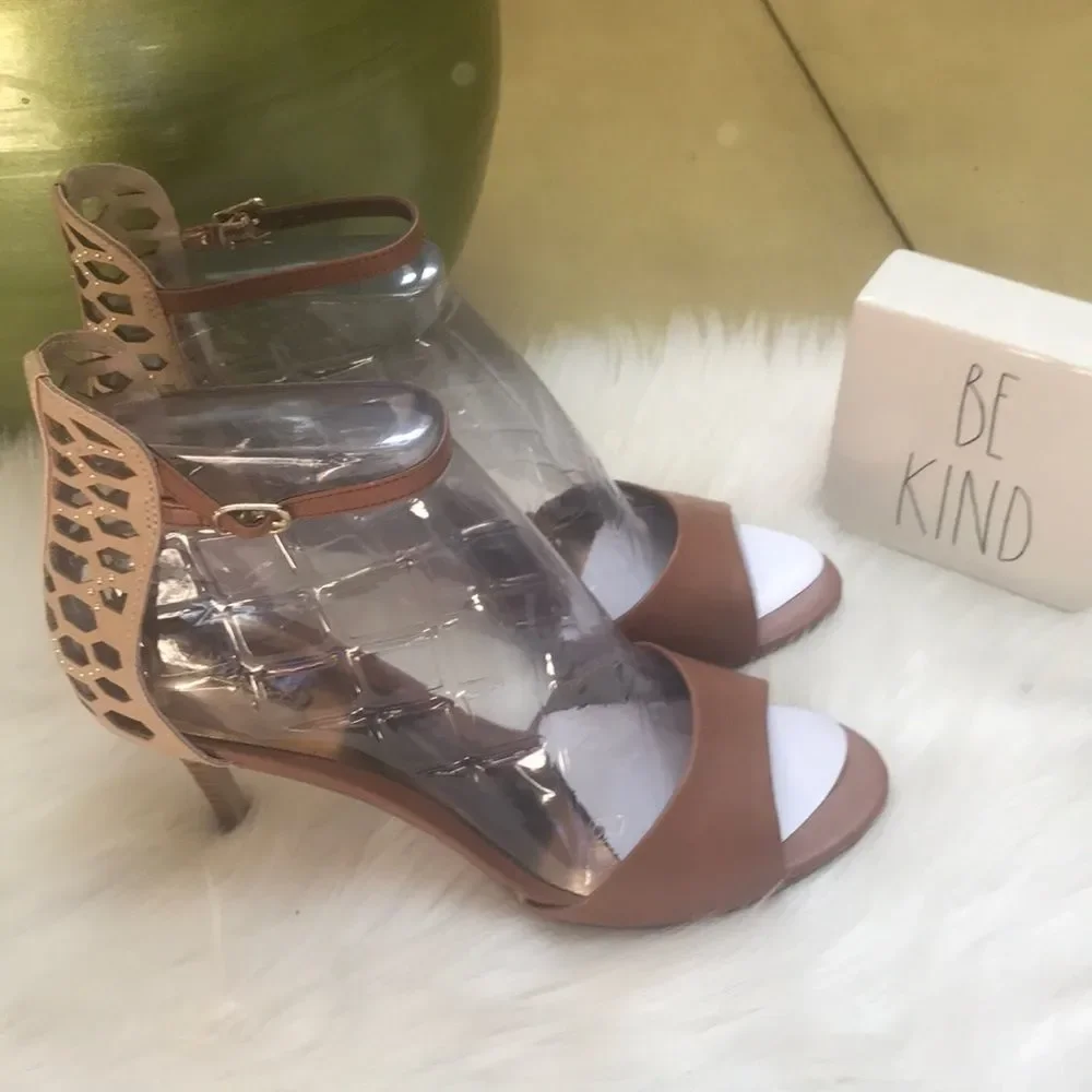 CARLOS Santana Stiletto Heel